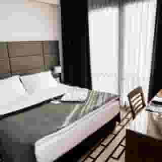 Cihangir Hotel, 4 of 5