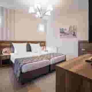 Aparthotel Miodowa, 2 of 5