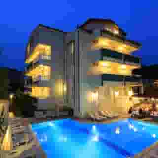 Amaris Apartments, 2 of 5