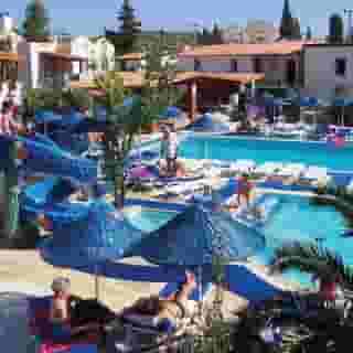 Summer Garden Suites & Beach Hotel, 4 of 5