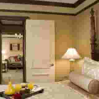 Lucerne Hotel, 4 of 5