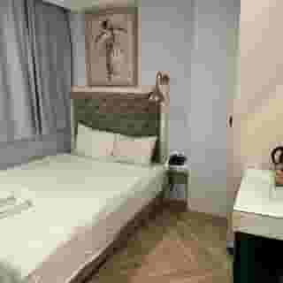 Good Night Hotel, 6 of 6