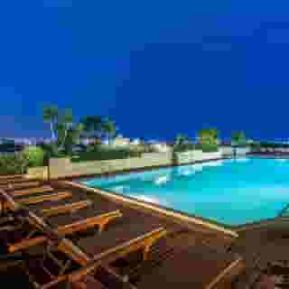 Montien Riverside Bangkok Hotel, 2 of 5