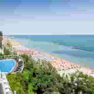 Hotel Sans Souci, 3 of 5