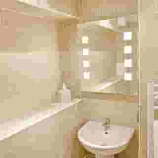 Fountain Court Apartments - Grove Executive, 3 of 5