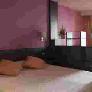 Loar Ferreries Apartments, 5 of 5