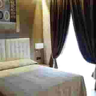 Hotel Continental, 2 of 5