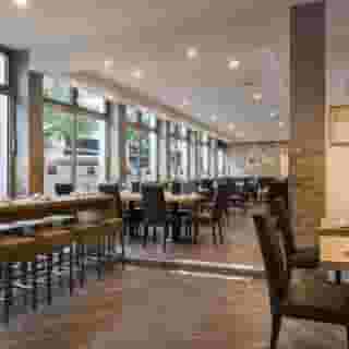 Hotel City B, 1 of 5