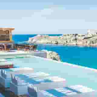 Super Paradise Hotel, 1 of 5