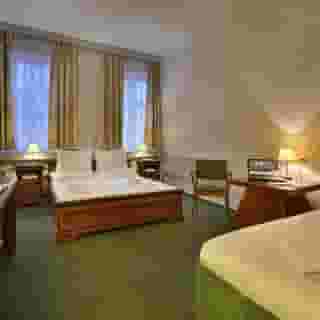 Three Crowns, 5 of 5