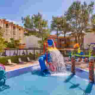 Zafiro Tropic, 5 of 5