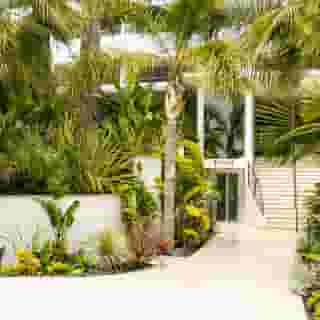 Club Maintenon, 4 of 5