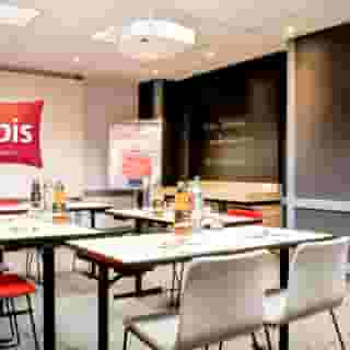 ibis Frankfurt Centrum, 1 of 5