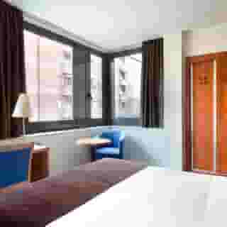 Viladomat Barcelona, 4 of 5