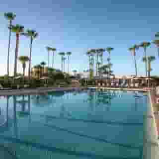 Doubletree Hotel at the Entrance to Universal Orlando, 2 of 5