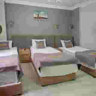 Unique Suite Hotel, 1 of 5