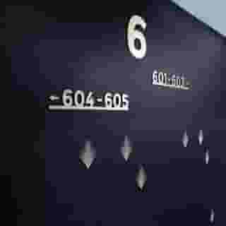 Maxim Folies, 2 of 5