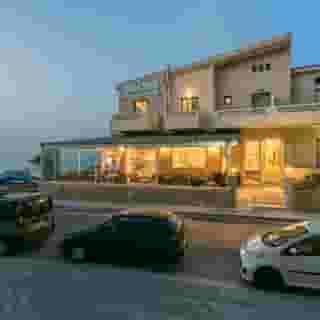 Esperia Beach, 3 of 5