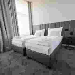 The Gold Bank, 4 of 5