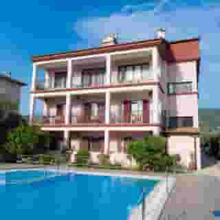 Christina Studios, 4 of 5