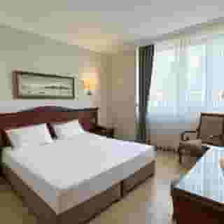 Bilek Istanbul, 4 of 5