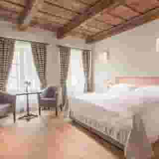 Hotel at The White Lily, 4 of 5