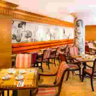 Millennium Gloucester Hotel London Kensington, 2 of 5