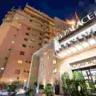 Astoria Palace Hotel, 2 of 5