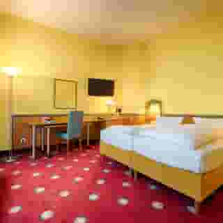 Plaza Hotel & Living Frankfurt, 5 of 5