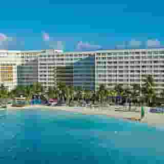 Dreams Sands Cancun Resort & Spa, 1 of 5