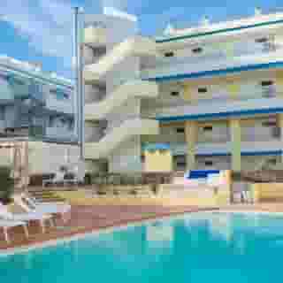 Villas Santa Ana, 3 of 5