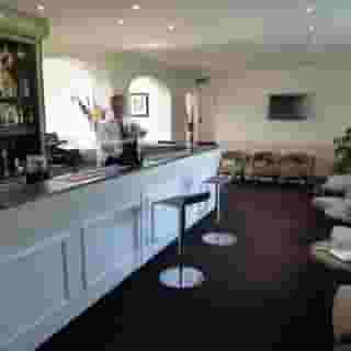 Beachcombers Hotel, 4 of 5