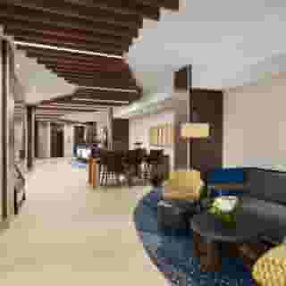 Holiday Inn Express Vancouver-Metrotown (Burnaby), 2 of 5