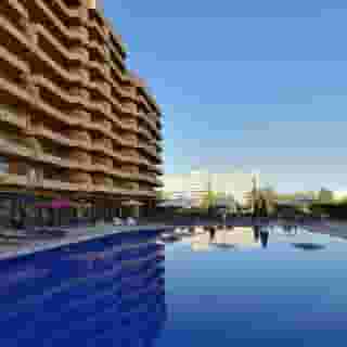 Dom Pedro Portobelo, 3 of 5