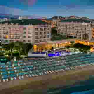 Aska Just In Beach, 2 of 5