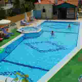 Tom and John's Apartments, 2 of 5