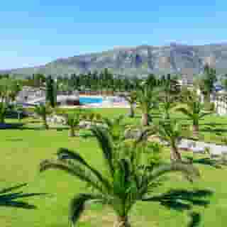 Sovereign Beach Hotel, 4 of 5