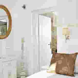 Avianto Luxury Suites, 5 of 5