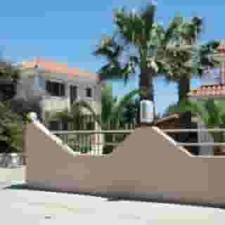 Katerina Studios, 2 of 5