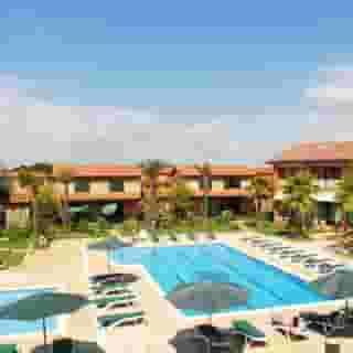 Clipper and Villas, 1 of 5