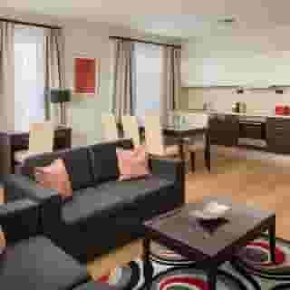 Escala Hotel & Suites, 6 of 6