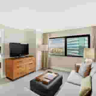 Embassy Suites by Hilton Anaheim Orange, 1 of 5