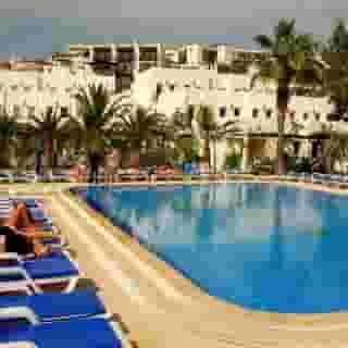 Nagi Beach Hotel, 4 of 5