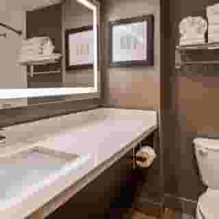 Best Western Plus Executive Inn, 5 of 5