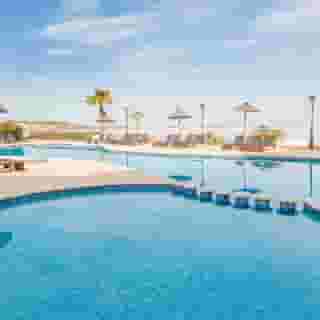 Marina Palace, 4 of 5