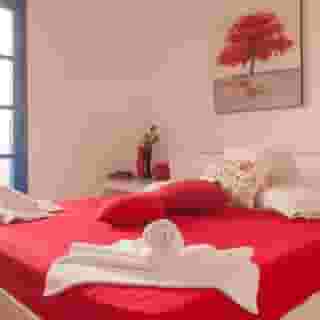 Home Hotel, 4 of 5