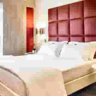 Jazz Hotel, 4 of 5