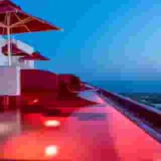 Art Hotel, 4 of 5