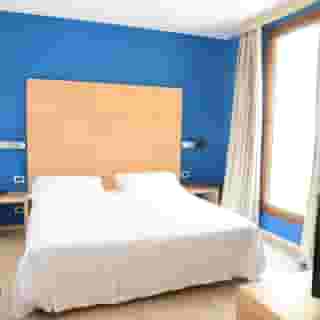 Duca d 'Aosta, 3 of 5