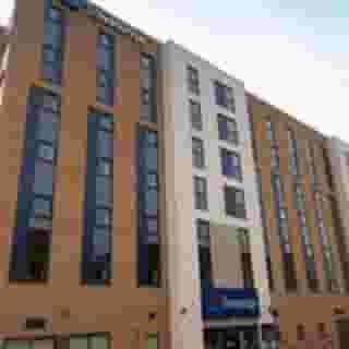 Travelodge Manchester Salford Quays, 2 of 5